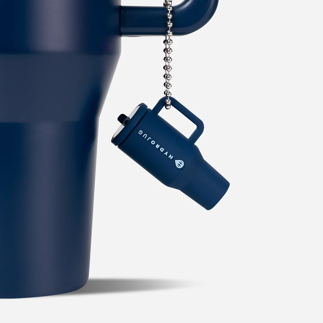 traveler-keychain-i8 Web-TravelerKeychainPhotos-Navy2.webp